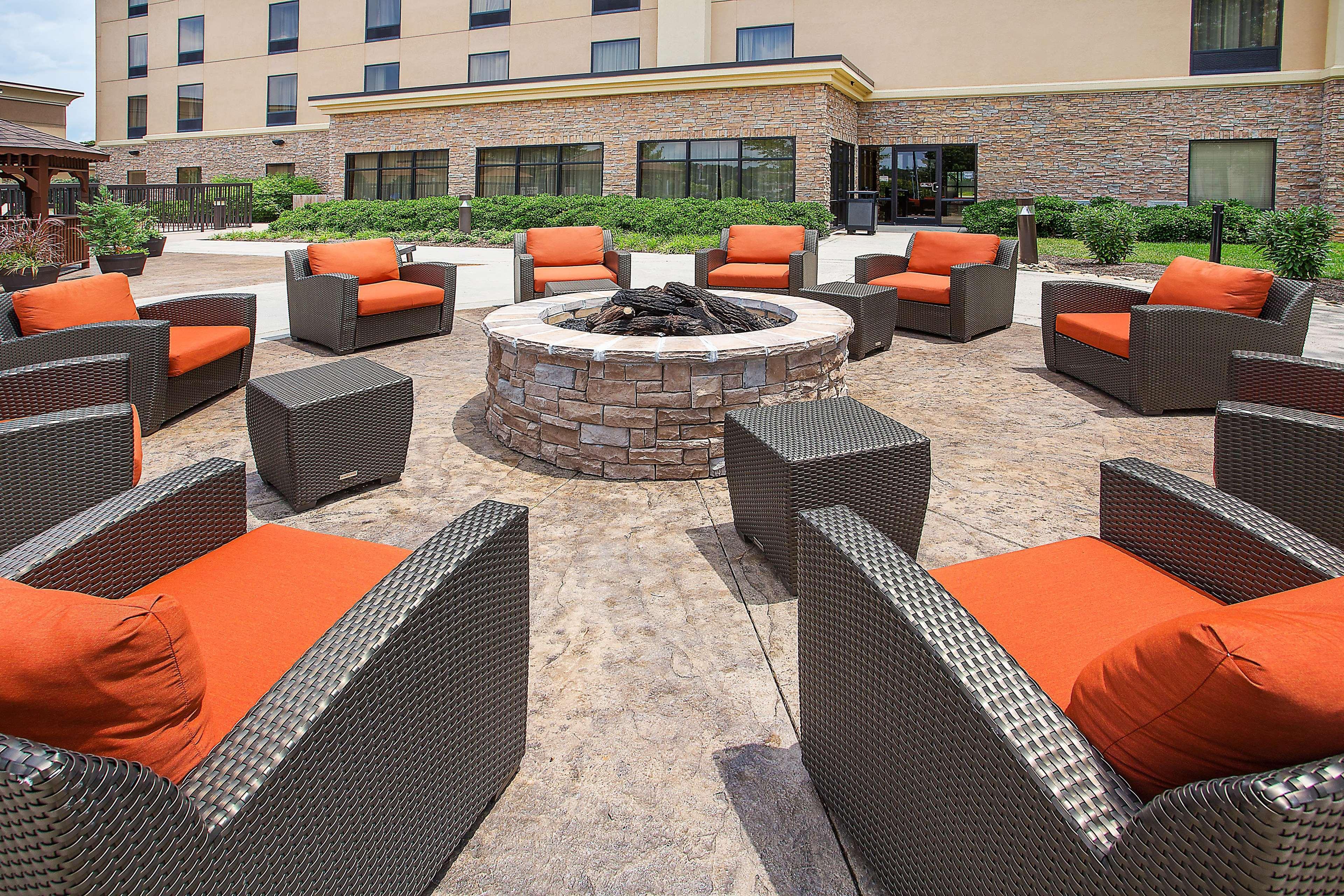 Hampton Inn Knoxville-West At Cedar Bluff Exteriör bild