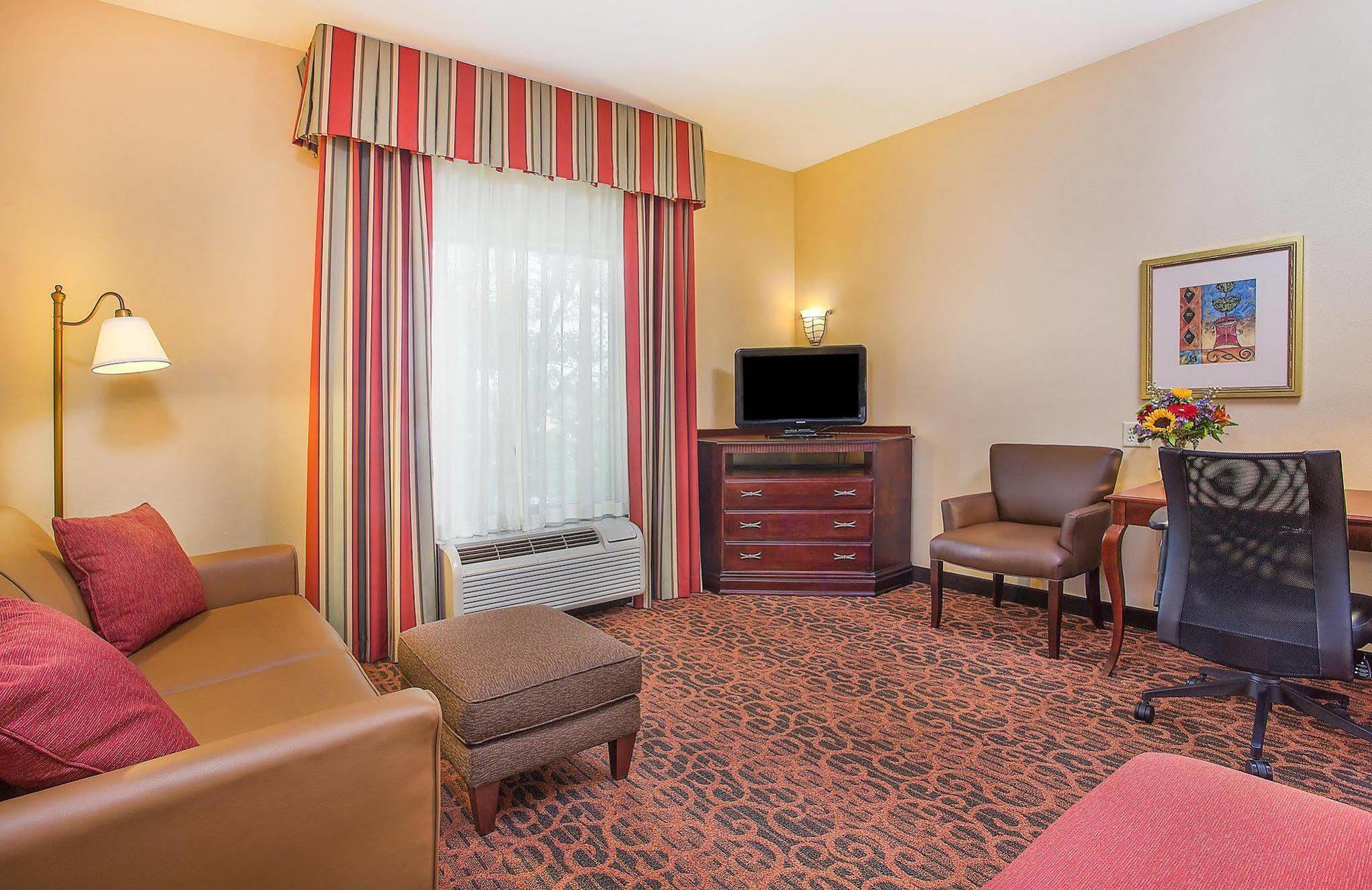 Hampton Inn Knoxville-West At Cedar Bluff Exteriör bild